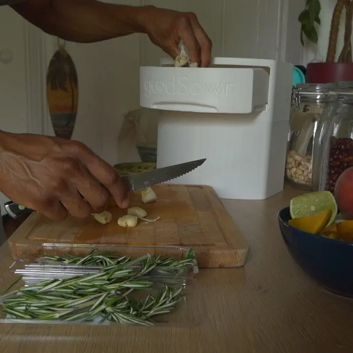 goodSowr Composting Chest