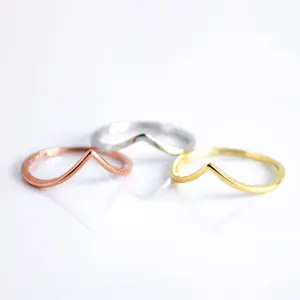 Simple V Shape Dainty Ring