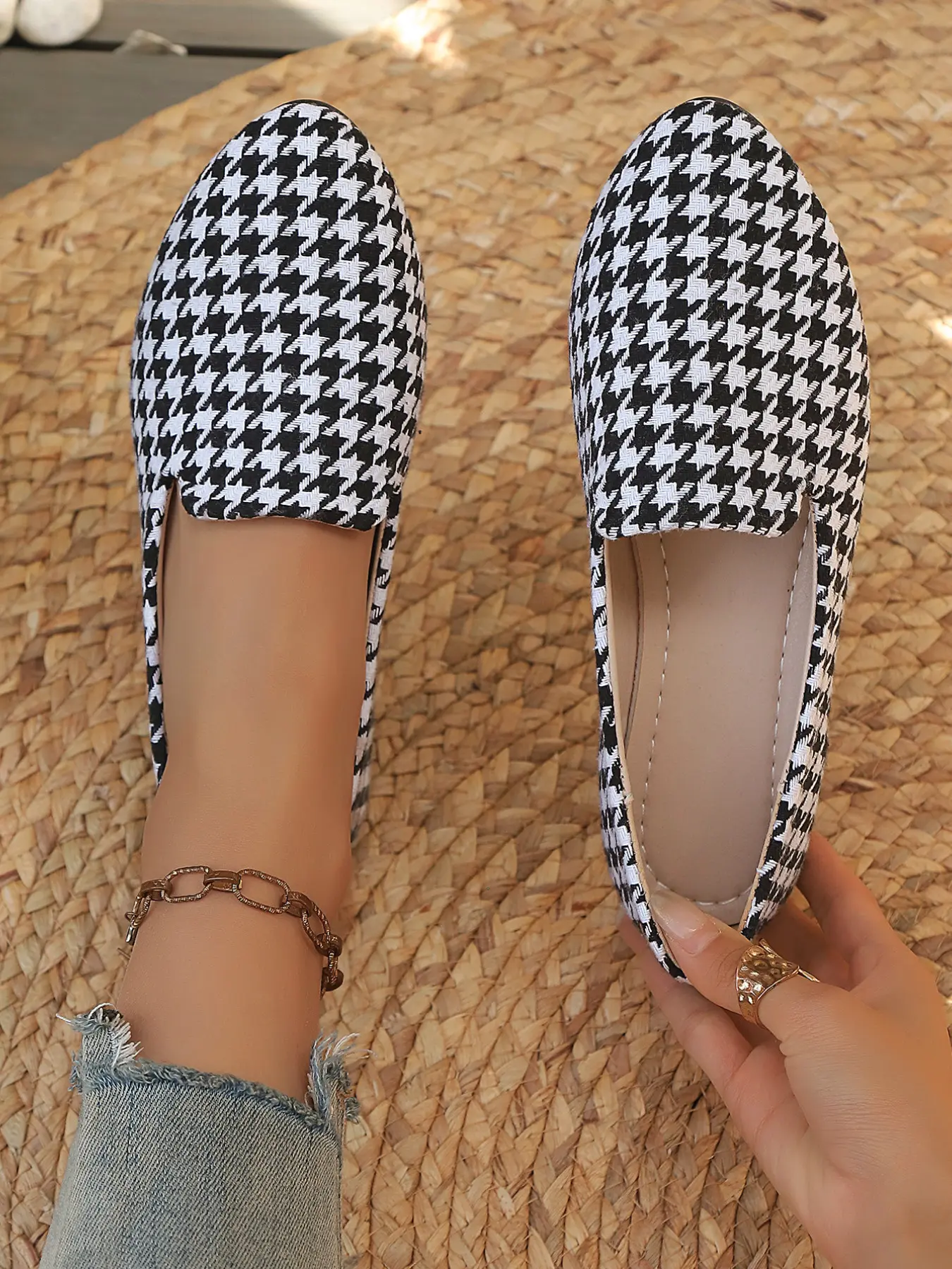 Houndstooth