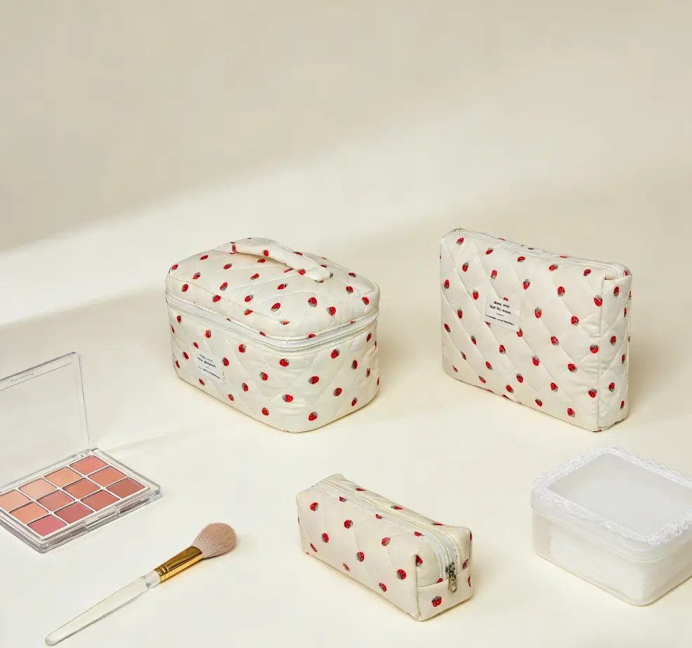 Creamy Strawberry Travel Vanity Case