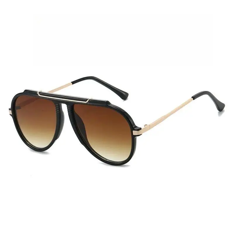 Black-framed gradient tea leaves