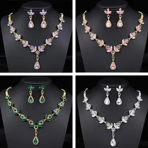 Women's 2-Piece Rhinestone-Adorned Jewelry Set - Crystal Purple Metal Alloy Necklace and Earrings, Elegant Formal Accessories for Women, Bridal Prom Statement Costume Jewelry, Rhinestone-Adorned Jewelry Sets