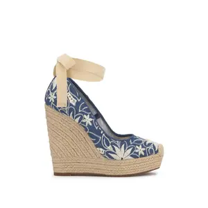 Zexie Platform Wedge in Floral Denim - Stylish Design with Versatile Use