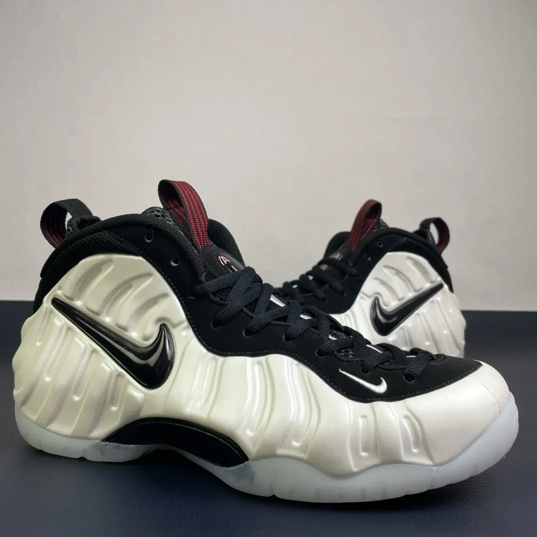 Off‑White‑Black Color‑Block Foam Mid‑Top Basketball Shoes Anti‑Slip Wear‑Resistant Sole Couple Retro Casual Sneakers