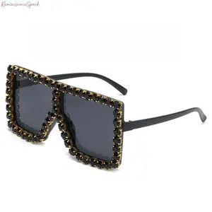 Women's 2026 Oversized Square Sunglasses - Rhinestone Embellished, UV400 Protection, Stylish Bold Statement Shades, Sunglasses for Women, Ideal for Streetwear & Summer Outings, Stylish Sunglasses