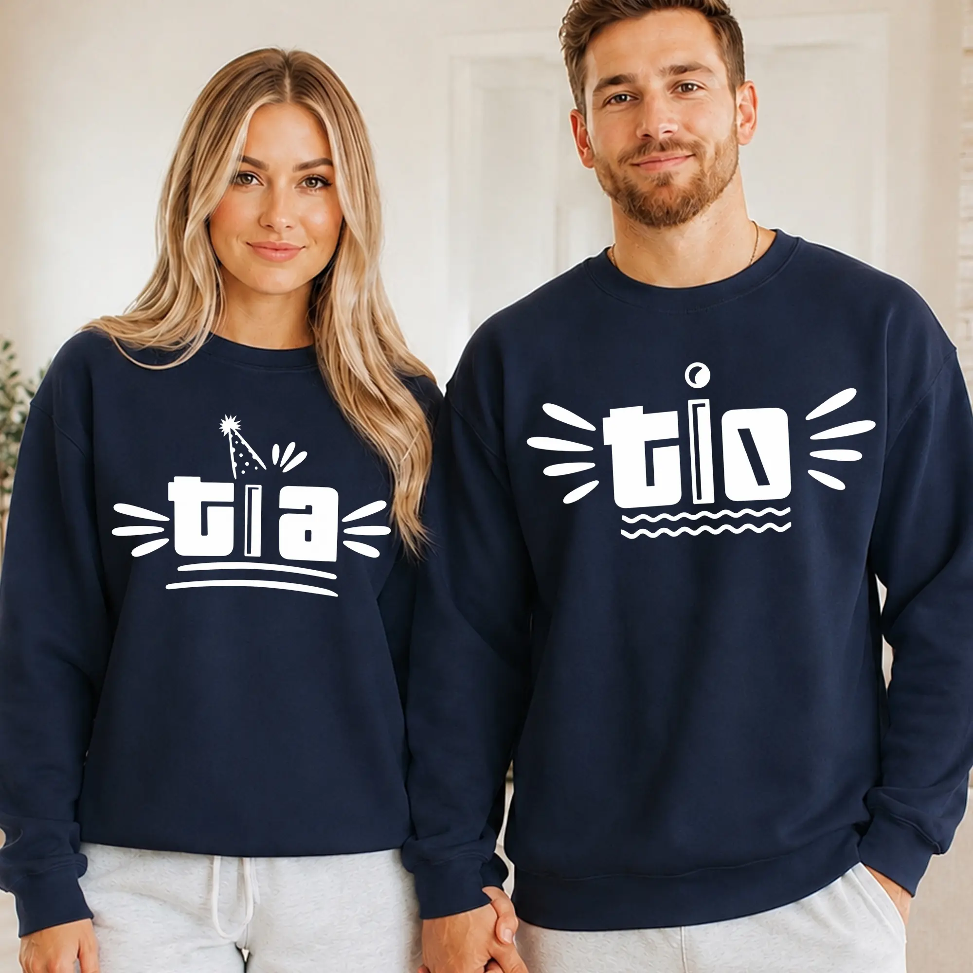 Tia or Tio Sweatshirt, Spanish Aunt Uncle Graphic Crewneck, Family Gift for Tia and Tio, Cute Latino Family Pullover, Auntie Uncle Sweatshirt, Family Celebration Apparel