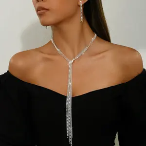 Three-Piece Set Exquisite Claw Chain Exaggerated Fashion Necklace Long Earrings Water Drop Choker Evening Bridal Accessories Copper Jewelry Set Matching Jewelry Set