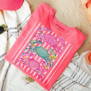 Comfort Colors Striped Coastal Crab T-Shirt Crab Graphic Tee Beach Vibes Nautical T-shirt Summer Vacation Gift Tropical T-shirt