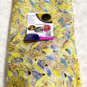 Multiple sequins with Chantilly base