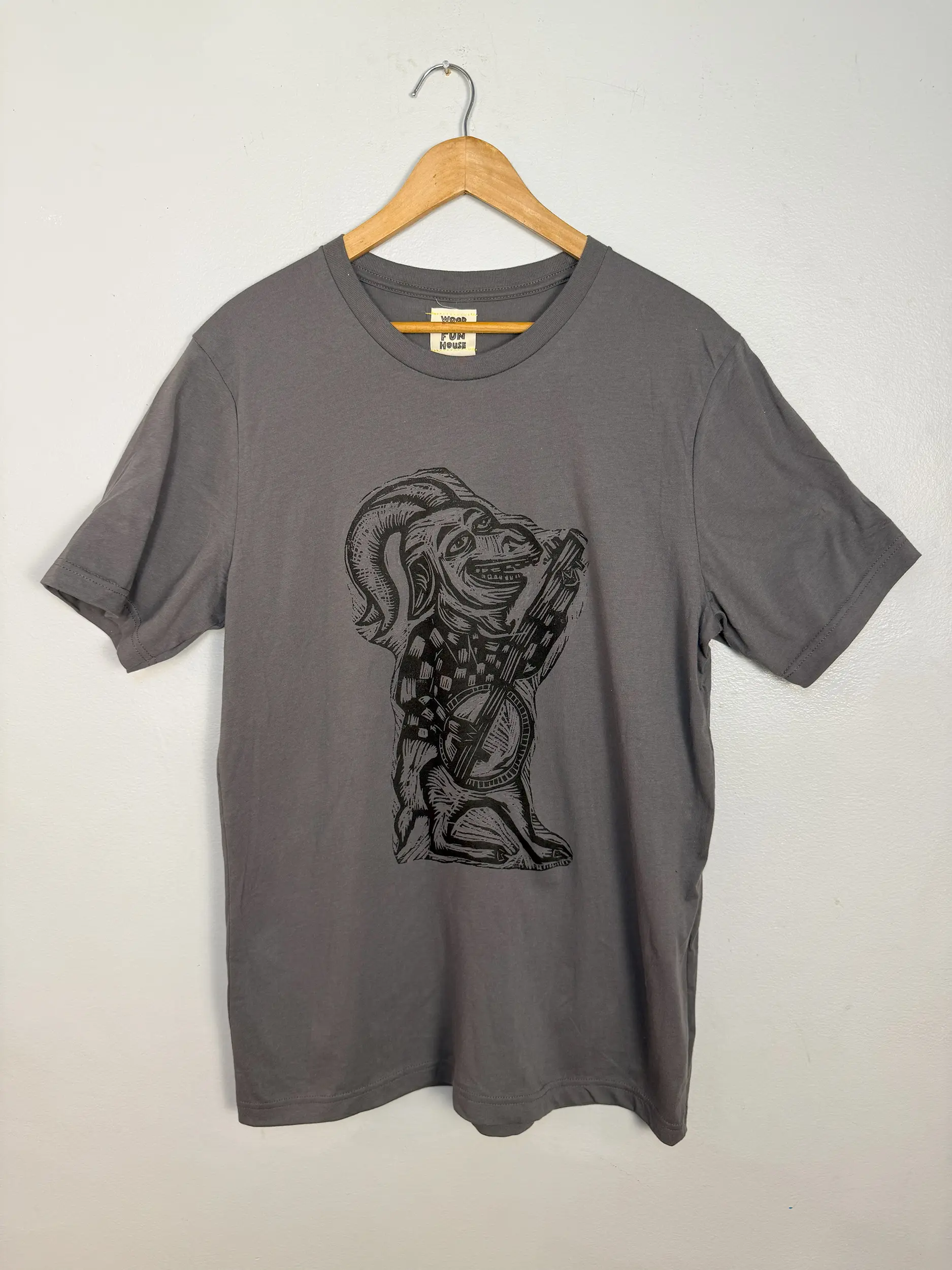 Men's Cotton T-Shirt with Banjo Goat Woodblock Print - Casual Short-Sleeve Graphic Tee, Hand-Printed for Minimal Wash Loss, Tshirt