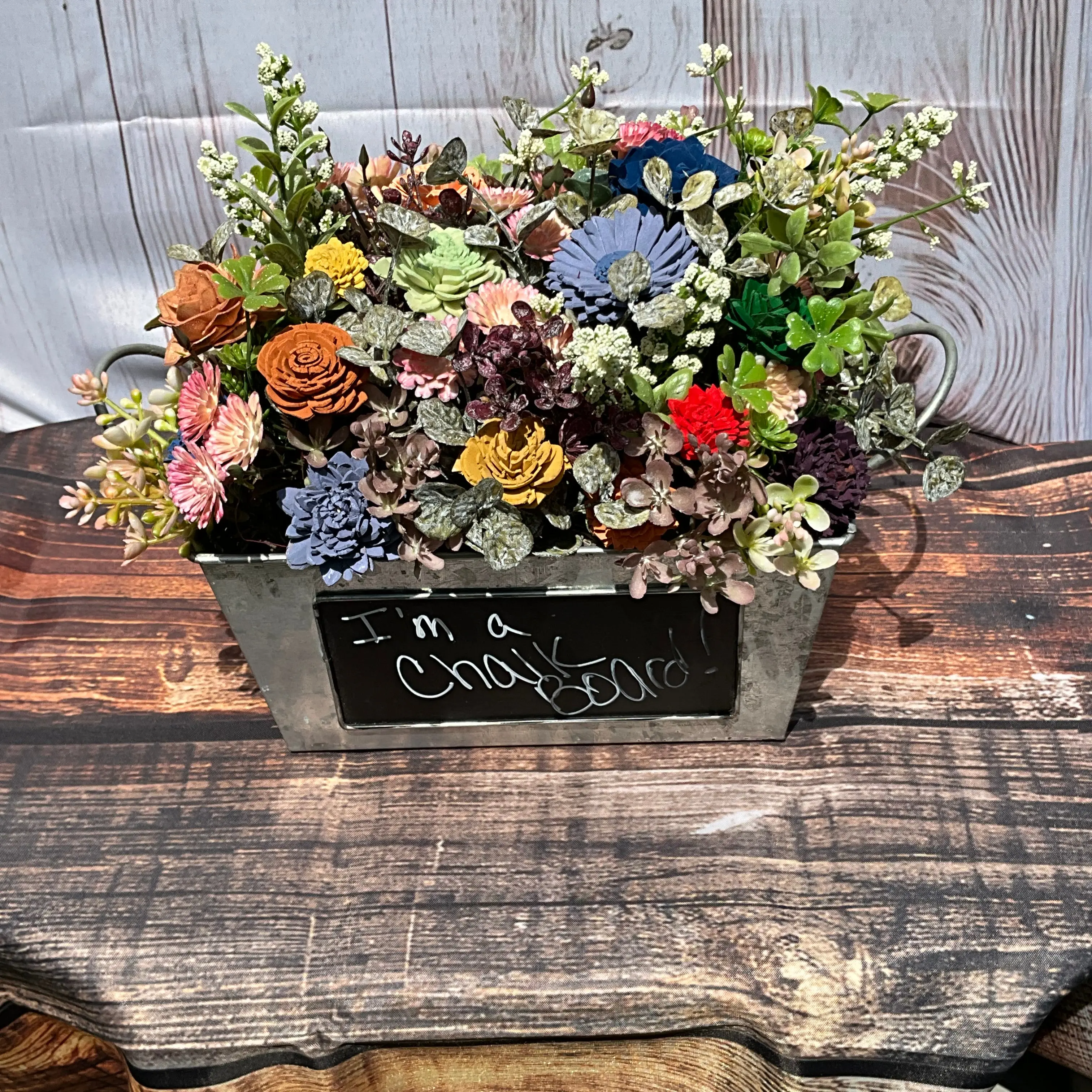 Customizable Wood Flower Chalkboard Planter – Rustic Bloom Arrangement for Lasting Beauty