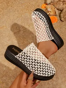 Women's 2026 Summer Vacation Essential Woven Mesh Platform Slide Sandals, Closed Toe Slip-On Footwear for Beach, Travel & Casual Summer Days