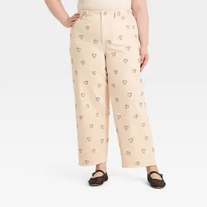 Women's Sailor Straight Heart Embroidered High-Rise Ankle Jeans - Universal Thread Cream 20