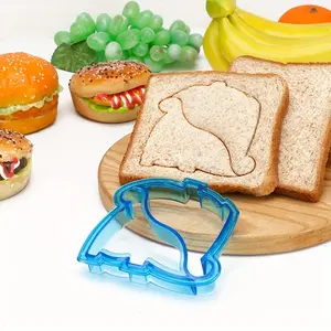 Dinosaur Theme Sandwich Cutter Set, DIY Bread Molds for Lunch Box Decorations, Adorable Dinosaur-Shaped Bread Slicer for Kids & Adults