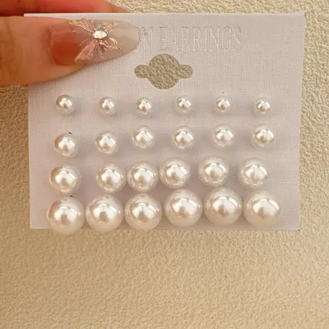 【Black Friday】24 Piece Classic Faux Pearl Earrings Set, Multiple Colors Available, Four Sizes, Elegant Style, All Seasons Wear, Stud Earring Jewelry Set