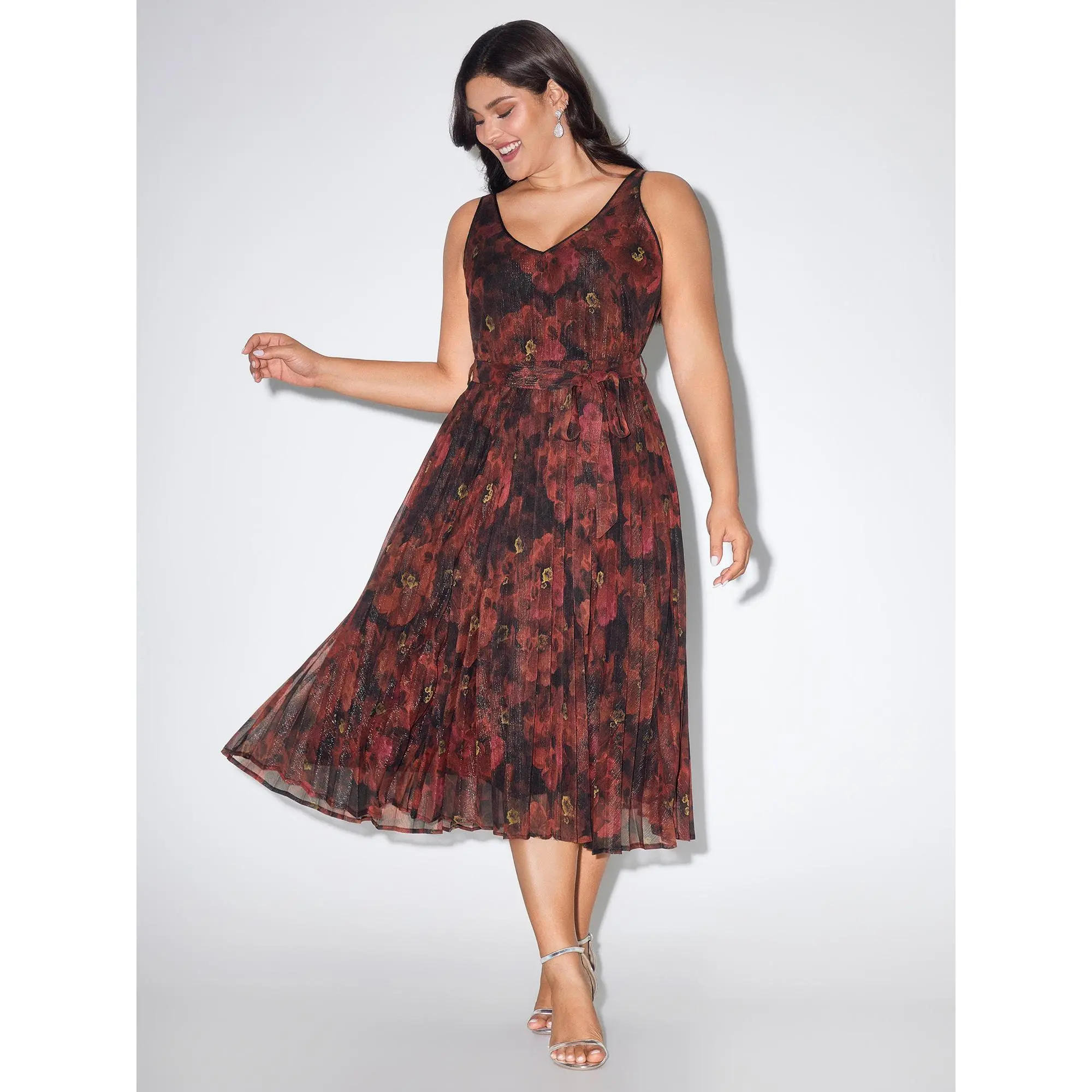 BloomChic Plus Size Floral Midi Dress, a Formal Going Out Garment with Pleated Tie-Waist, Pockets, and Low Iron Polyester Fabric, Breathable, Casual Wear, Lightweight, Sleeveless, Dress Casual, Ready To Wear, Midi Length, Pleated Waist, Polyester Shell, 1