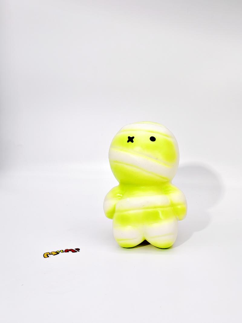 MHM Squishy Wind-Bread Buddy Stress Relief Toy - Sticky, Moist, Soft, Slow-Bouncing Foods Sensory Tool for Tactile Relaxation 9.65x6.89x4.13in