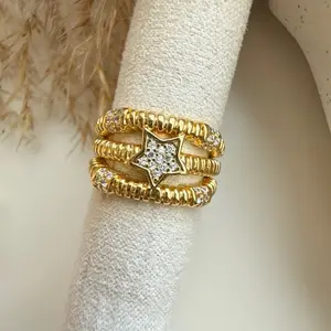Triple Star Adjustable Ring