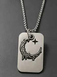 Hip Hop Titanium Moon Crescent Military Badge Necklace, Street Dance Fashion Hoodie Chain, Stainless Steel Punk Pendant Accessory