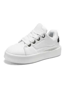 Unisex Height Boost Sneakers: Platform Height Increase, Black-White Contrast, Easy Lacing. For Office Commute/Campus Trips
