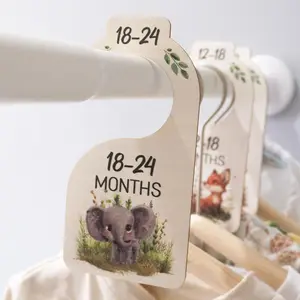 Wooden Baby Clothes Divider (8 Counts/set), Cute Animal Pattern Clothes Divider, Baby Clothes Storage Organizer, Home Organizer for Baby Clothes, Hanger Accessories