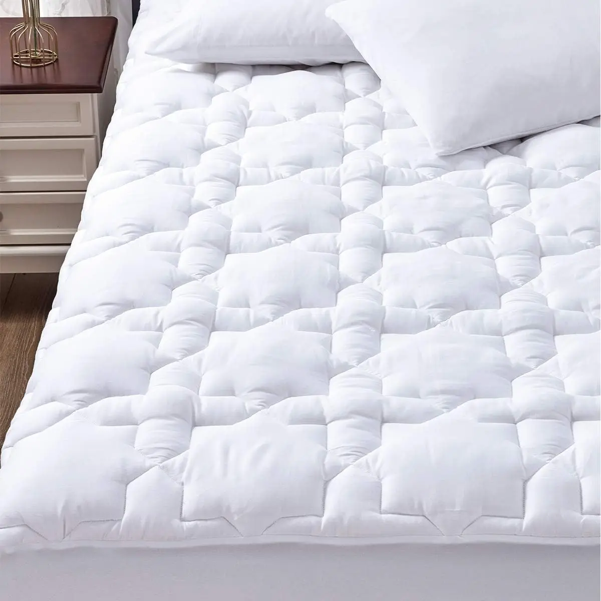 Queen Mattress Pad, 450GSM Quilted Cooling Cotton Top Mattress Topper, Deep Fits 8-21 inches, Oeko-TEX Certified, Plush Soft & Breathable Bed Pad (60"x80", White)