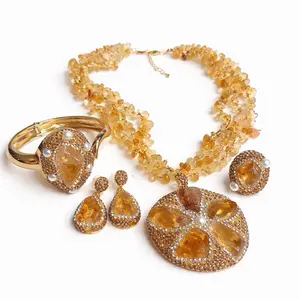 Maite Jewelry Set REINA CITRINO IMPERIAL with Citrine Stones and Gold-Tone Accents for Elegant Outfits