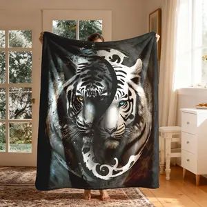 Yin Yang Tai Chi Tiger Theme Flannel Blanket, Lightweight Throw Blanket, Large Size, Soft and Lightweight, Perfect for All Seasons, Ideal Gift for Family