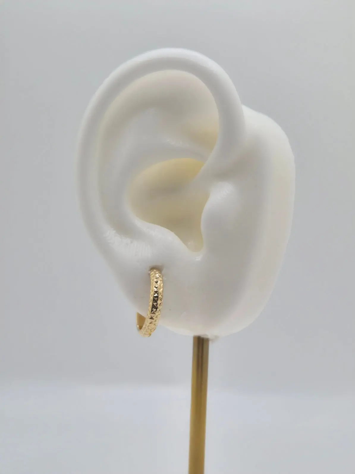 14K Gold Diamond Cut Hoop Earrings (038)