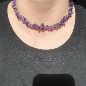 ELASTIC AMETHYST GEMSTONE CHOKER️!
