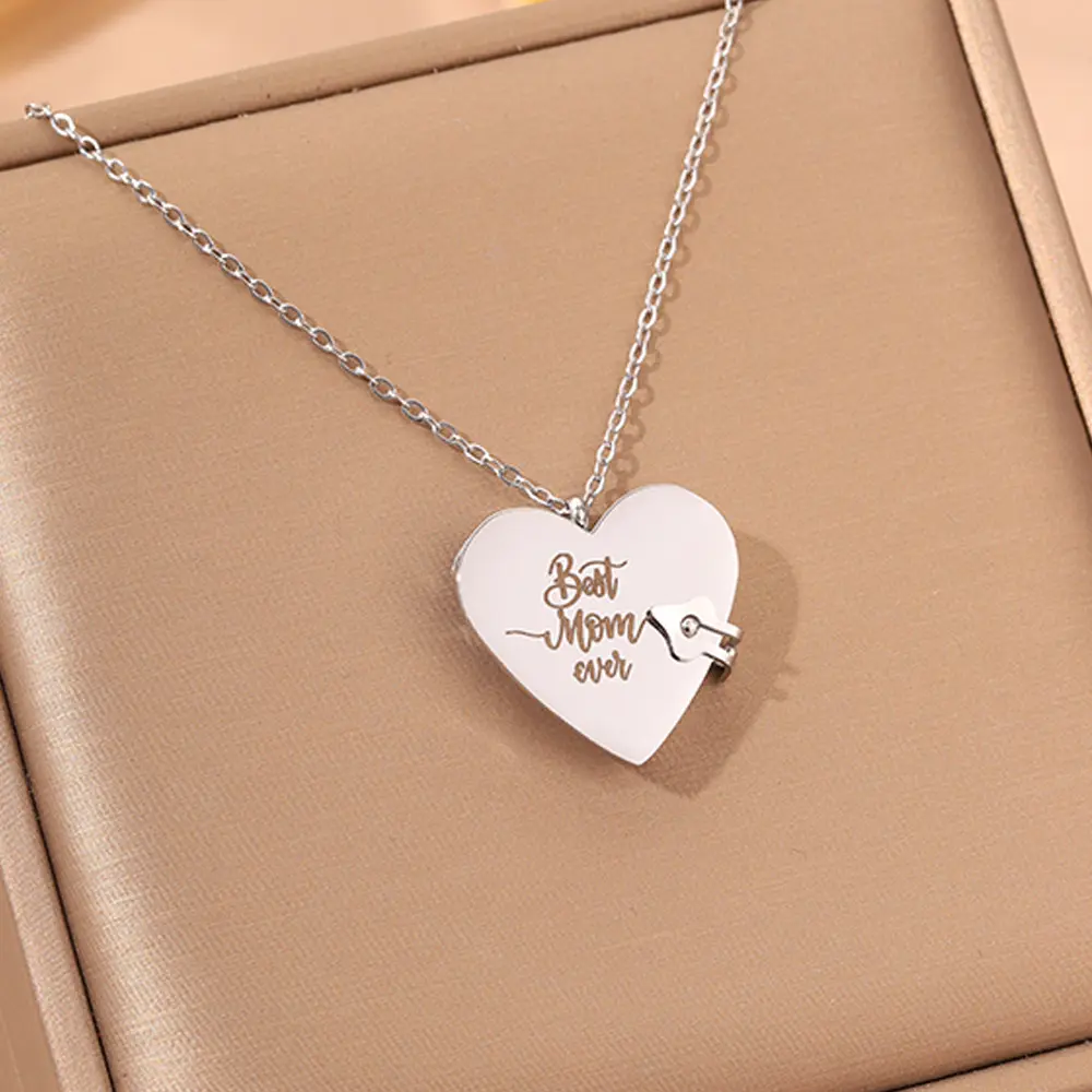Silver Heart Necklace [Mother's Edition]