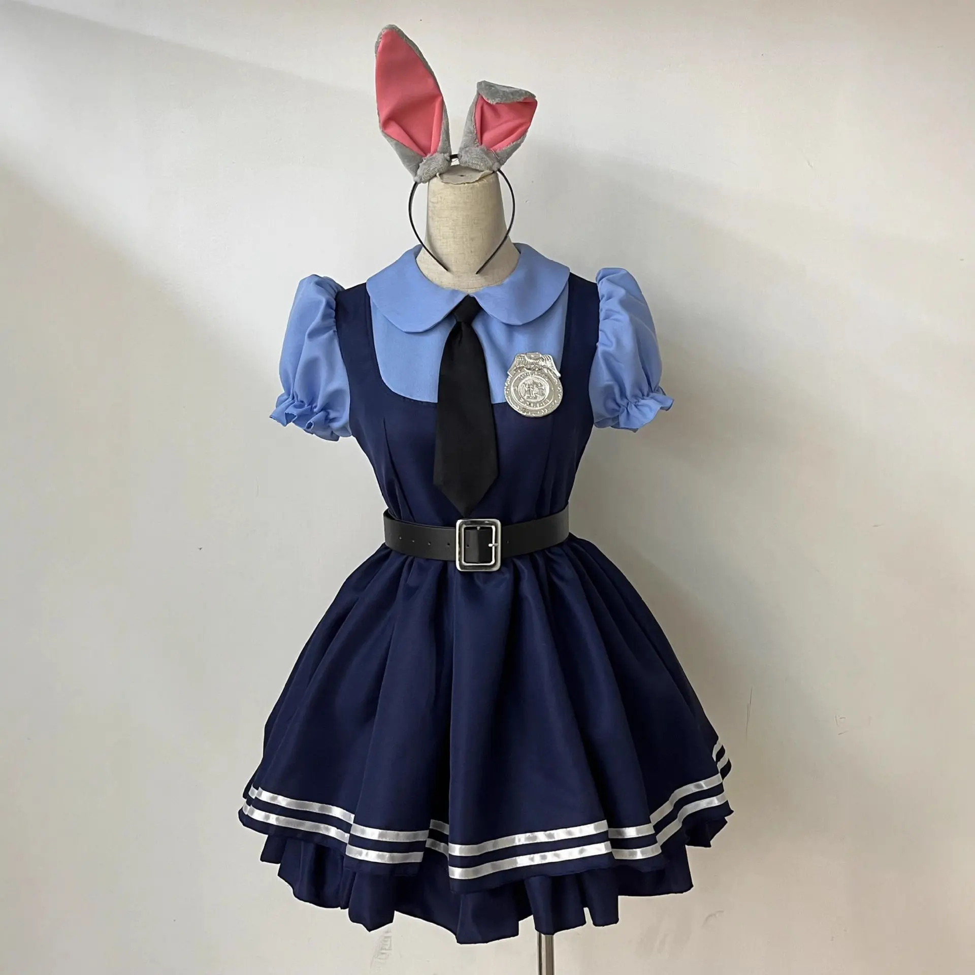 Halloween costumes Crazy Zootopia adult boys and girls parent-child Judy Rabbit police officer cosplay costume full set