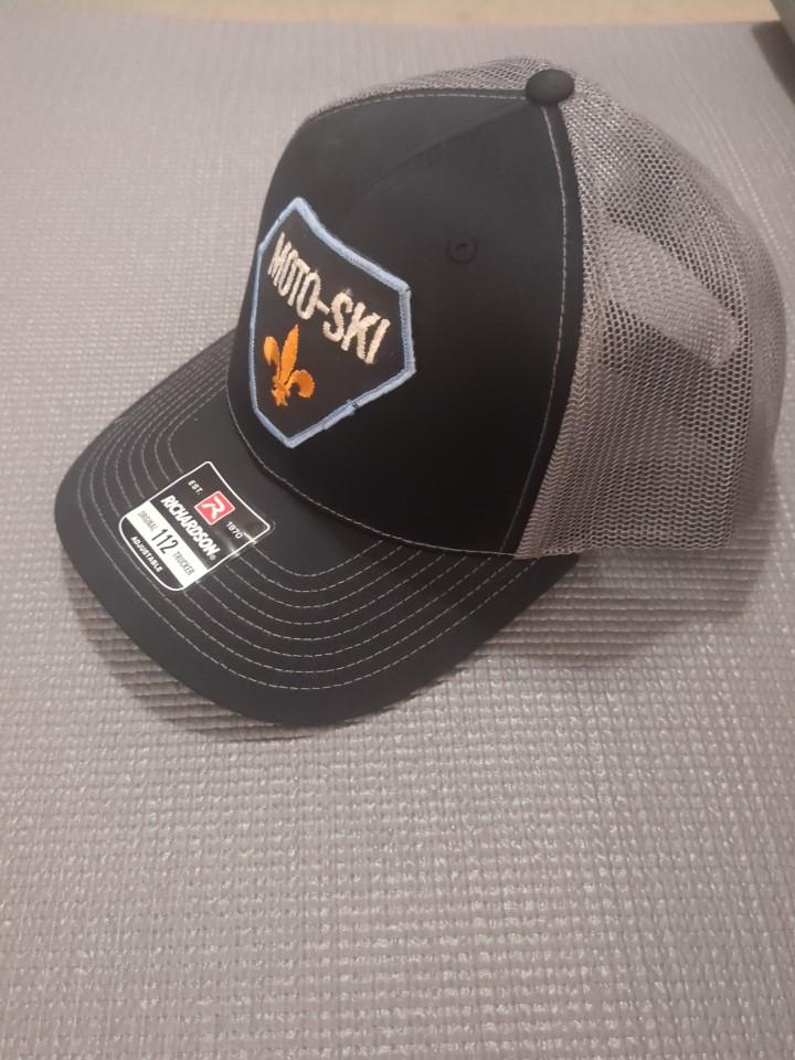 Richardson vintage retro Trucker hat with Moto ski patch abuelita  chocolate