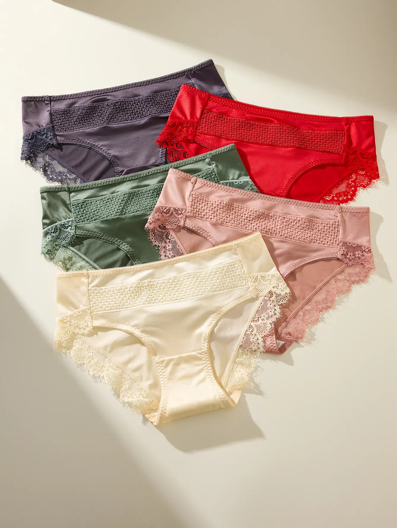 QUASTI Women's 5pcs Mid-Waist Lace Panties - Soft Minimalist Fabric, Seamless Full Coverage, Skin-Friendly Breathable Women's Clothes, Elastic Knickers for All Seasons (S-XXL)