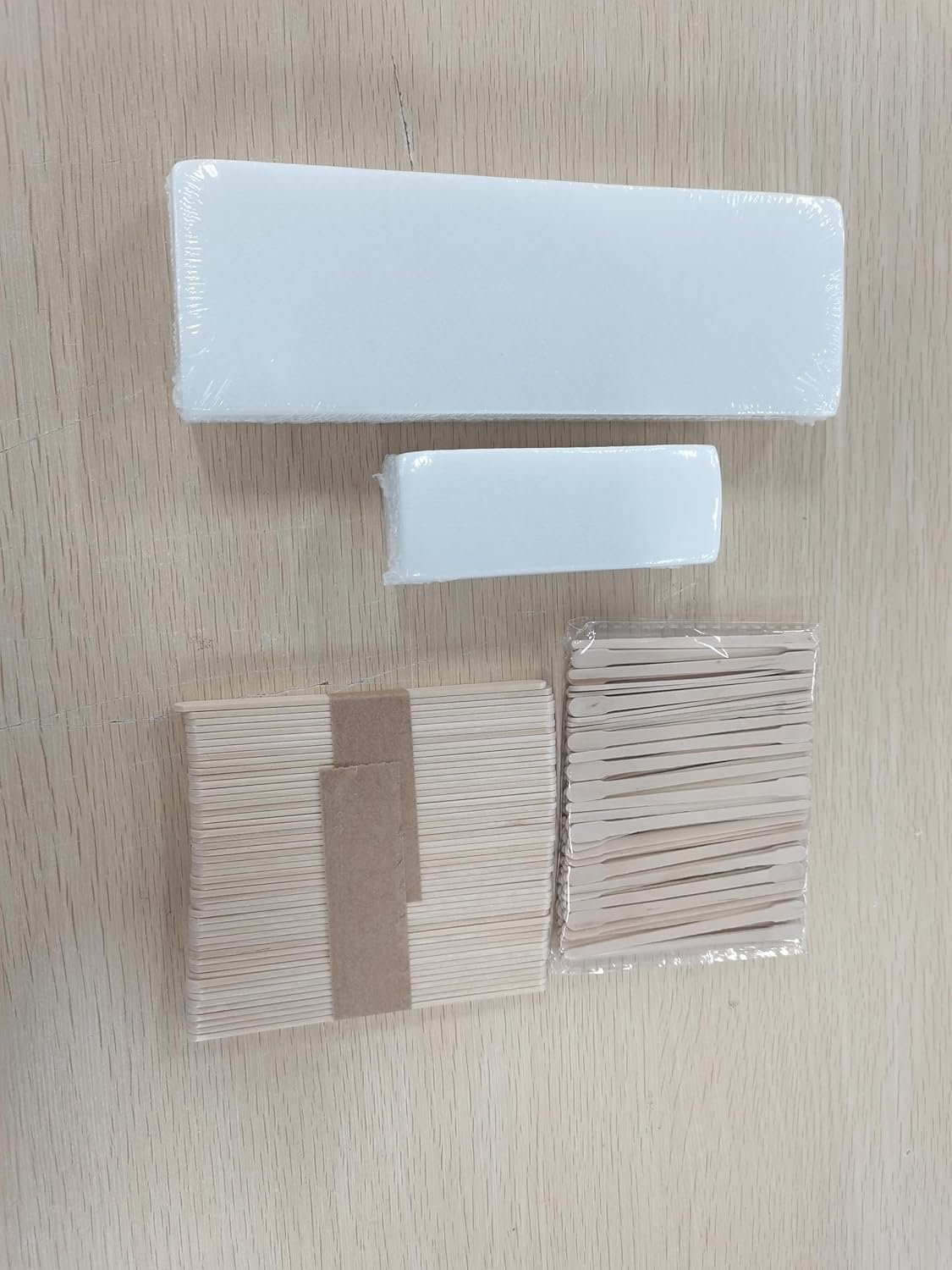 Wax Strips Kit, 250 Pieces Includes Waxing Strips and Smooth Wax Applicator Sticks for Women Men Body Skin Hair Removal (White)