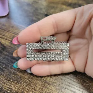 Paparazzi Accessories - Stylish and Trendy Accessory for Everyday Use