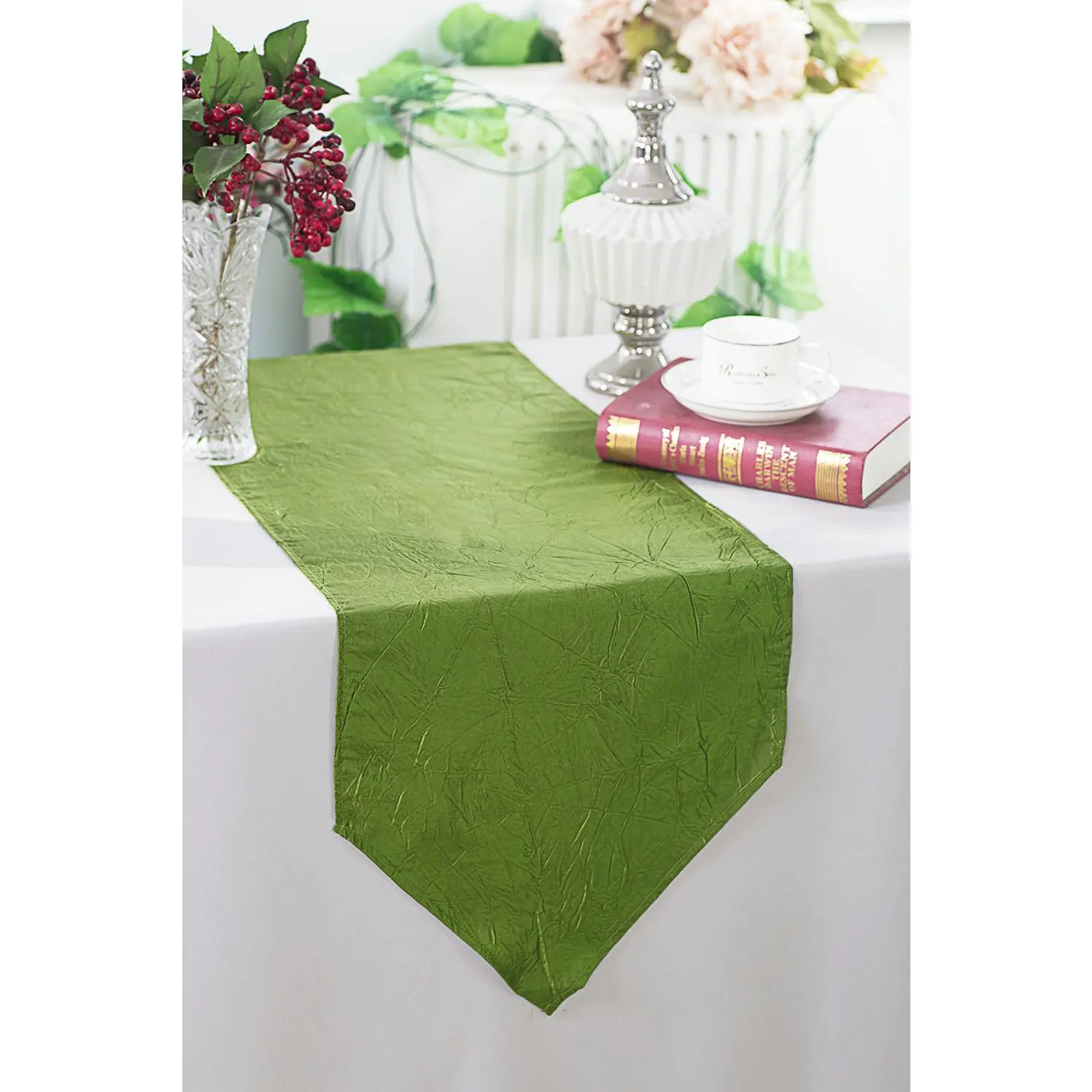 13"x108" Crushed Taffeta Table Runner - Moss Green/Olive Green (1pc)