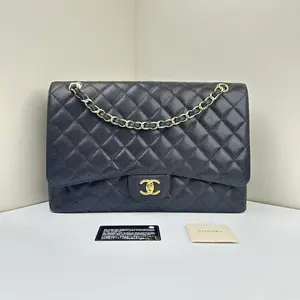 Pre-owned CHANEL Caviar Crossbody Bags Classic Flap Maxi Black CPU0512