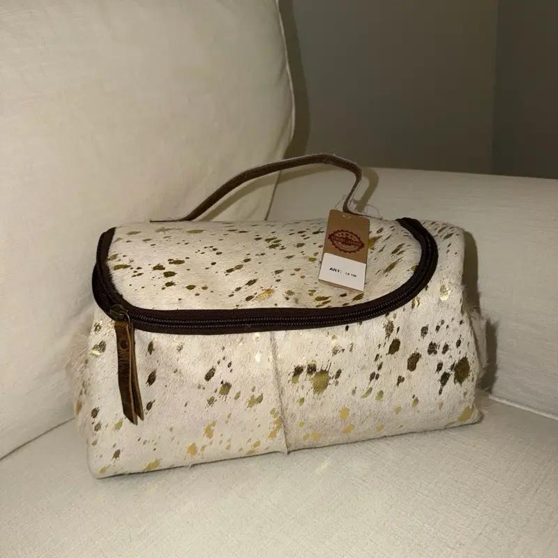 Large Makeup Bag with Cowhide Pattern Brown Zipper Closure Elegant Travel Accessories