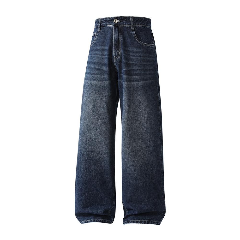 Men's loose straight-leg jeans, vintage style, suitable for street casual wear.