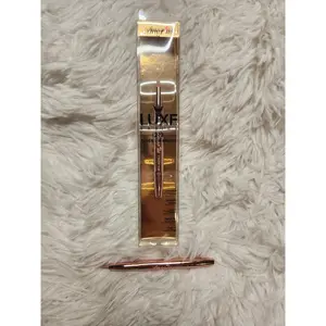 Retractable Lip Brush by AmorUs