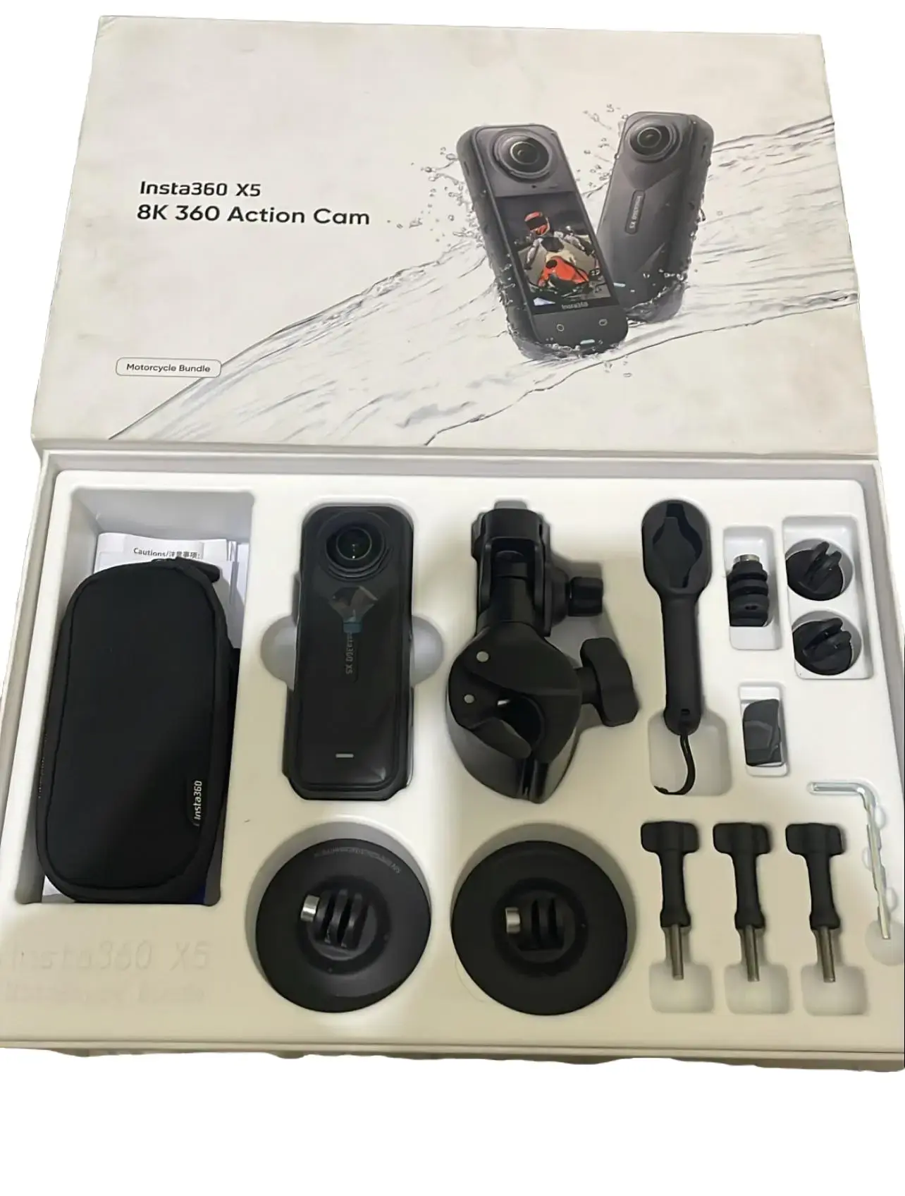 Insta 360 x5 original set Insta 360 x5 original set