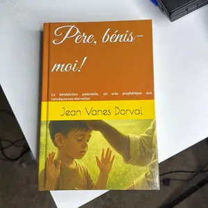 "Père Bénis moi" French Language Educational Textbook for Language Learning