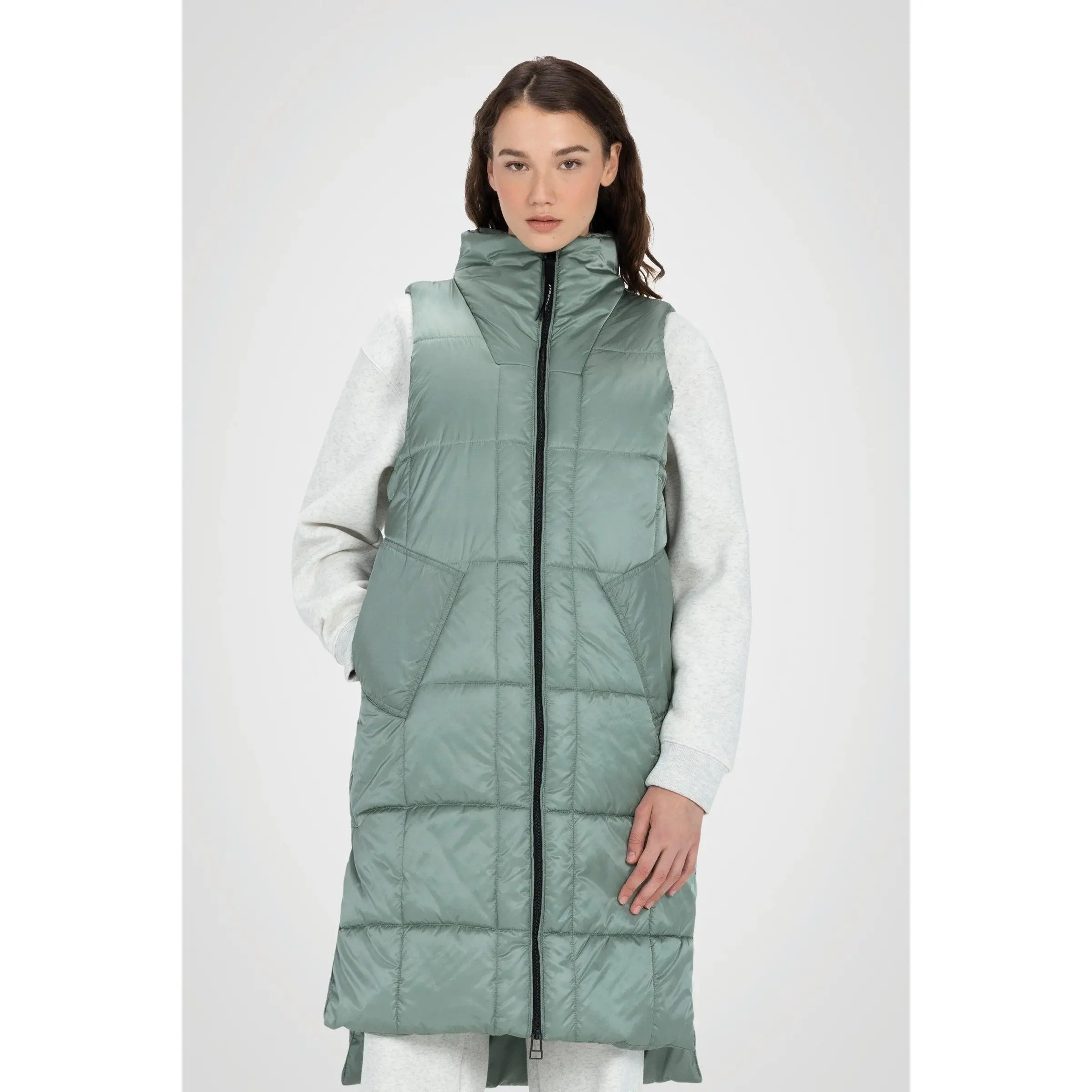 Frontier Packable Puffer Vest