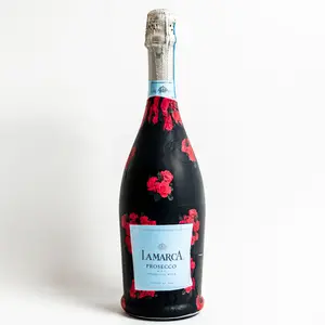 Beau Bottles Crimson Roses - Prosecco Collection
