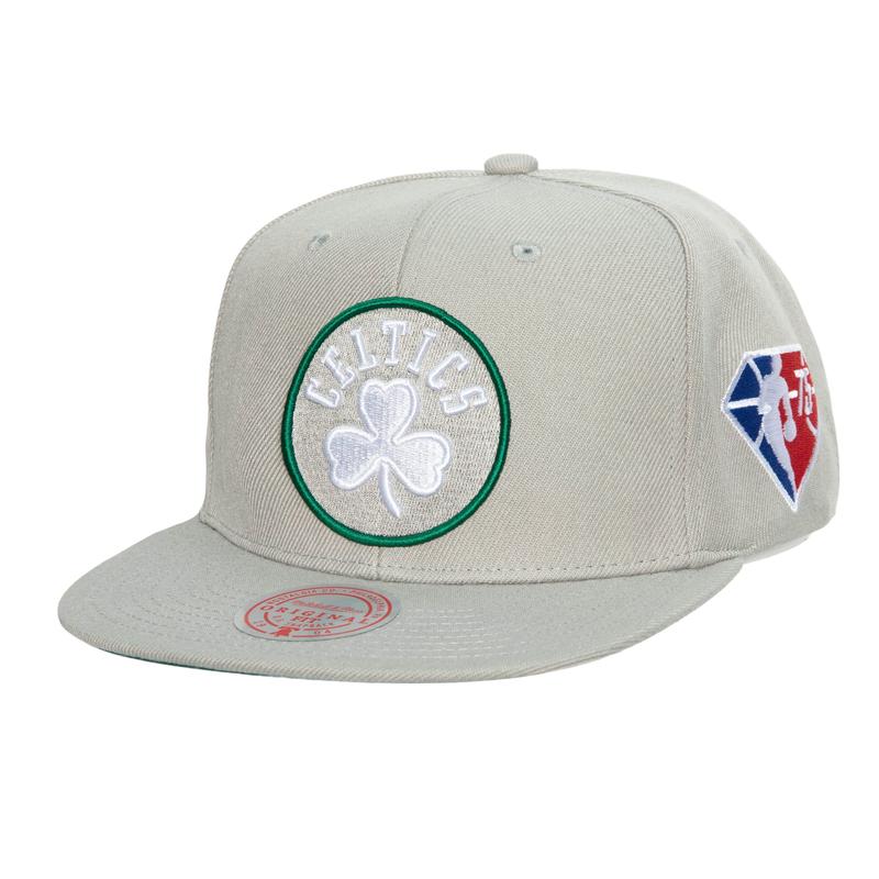Mitchell & Ness Slvr NBA Boston Celtics 75th Anniversary Silver Snapback