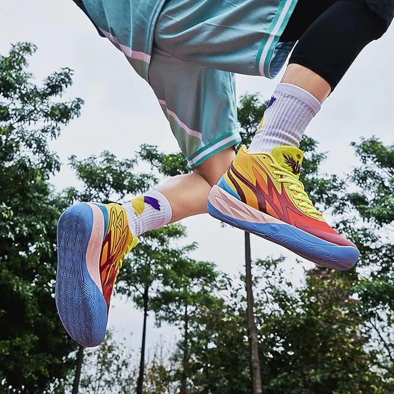 Men's and Women's Basketball Shoes Sports Training Shoes Athletic Running Casual Shoes Two Color Mix and Match Sneakers Men's and Women's Basketball Shoes Sports Training Shoes Athletic Running Casual Shoes Two Color Mix and Match Sneakers