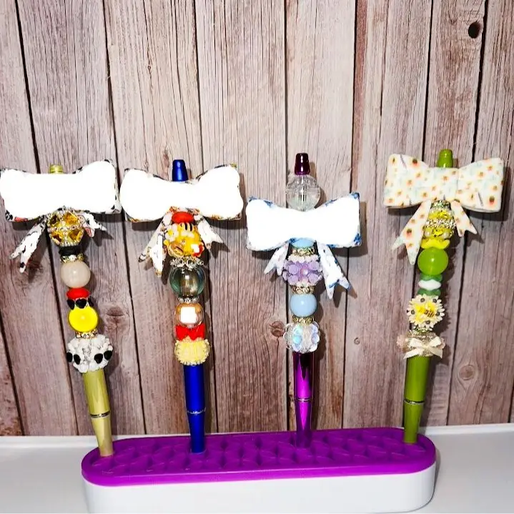 Light yellow Beadable pen with design bow