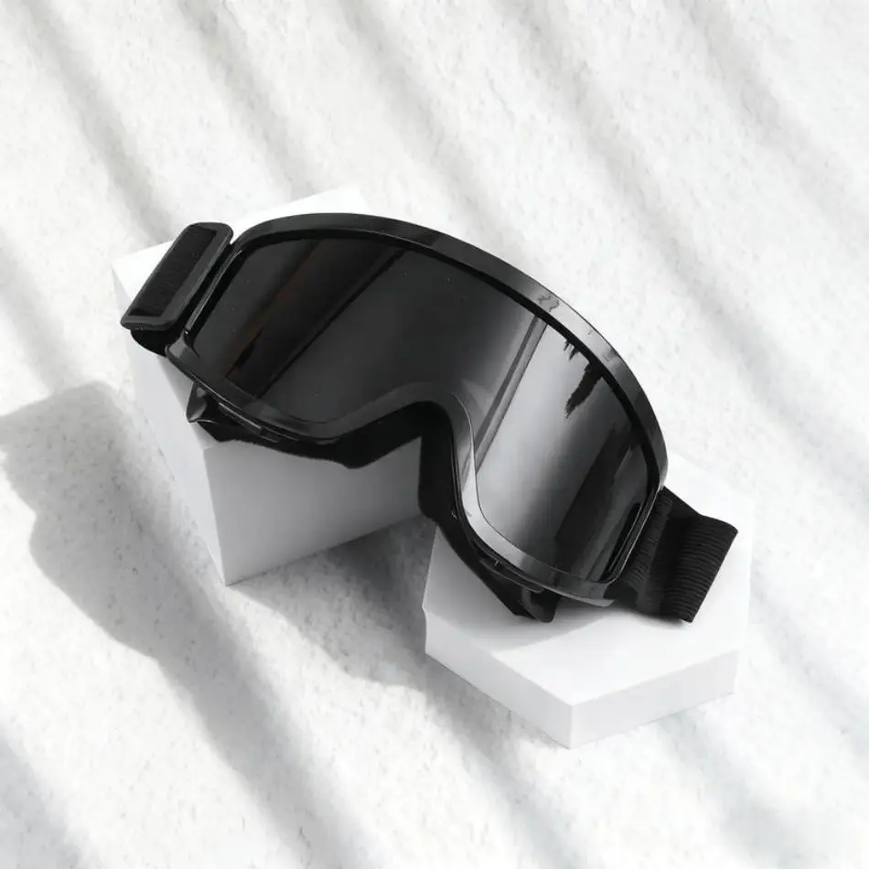 Unisex Ski Goggles with Large Windproof TPU Frame, Anti-Fog High-Def Lens & Snug Padding for Snowboarding and Skiing, Mountaineering, Sports Protection, Plastic, Snug Padded