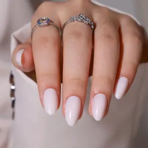 Ivory Grace Press-On Nails – Elegant Soft White Solid Color with Glossy Finish, Almond Shape, Easy to Apply, Comfortable and Reusable False Nails for Women, Perfect for Weddings, Formal Events, EverydStyles, Romantic Dates, and Sophisticated Occasions